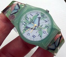Lepkés q&q women's or girl's wristwatch