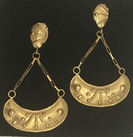 Antique style 18k yellow gold earrings
