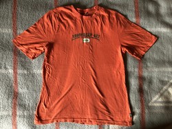 K & l buppelt - gato negro orange short sleeve t-shirt