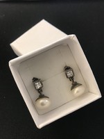 New! Silver plug-in, dangling, beaded earrings with zirconia stones! 925 marked jewelry!!