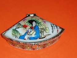 Old, geisha pattern, ring holder, medicine holder, porcelain box.