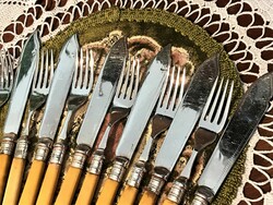 Csontnyelű, jelzett, ezüstözött, antik, 6 személyes halas kés és villa evőeszköz készlet