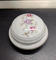 Porcelain bonbonier
