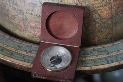 Antique nautical pocket compass