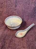 Kék kínai porcelán rizstál kanállal
