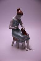 Hollóházi porcelán paprikás lány, hibátlan, jelzett