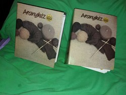 Régi ARANYKÉZ első gyűjthető fűzhető kézimunkaalbumunk 2 kötet rengeteg leírás a képek szerint