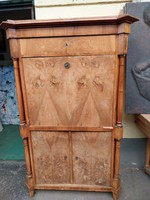Biedermeier író szekreter