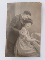 Régi képeslap 1909 fotó levelezőlap szerelmespár
