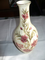 Zsolnay vase from Öblös