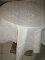 Beautiful Madeira embroidered special white woven linen tablecloth