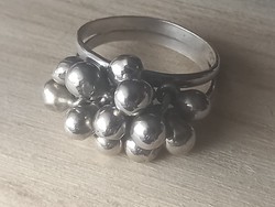 Női "bogyó" függős ezüst gyűrű