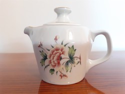 Retro raven house roaring coffee maker with old porcelain spout