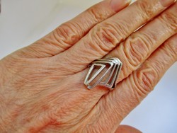 Gyönyörű régi kézműves nagy ezüstgyűrű