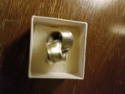 Silver bow ring 925 10.7 grams 57 es