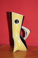 Zsolnay's cat vase (designed by János Török)