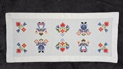 Old tablecloth with cross-stitch embroidery (l3603)