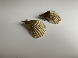Régi különleges kézműves réz fülbevaló kagylóval