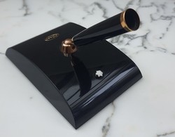 Mont blanc pen stand