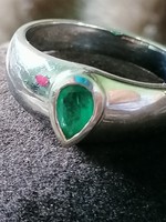 Kolumbiai smaragd drágaköves 18 karátos arany gyűrű