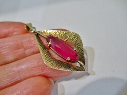 Különleges antik art deco arany medál nagy rubin kővel