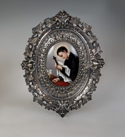 Ezüst koszorúba foglalt porcelán szent kép - Gonzaga Szent Alajos