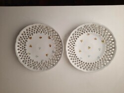 2 db antik áttört szélű virág mintás porcelán süteményes tányér