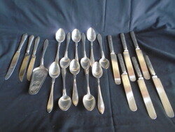 ANTIQUE DINNER SET FROM THE 1910-30S