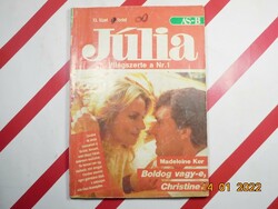Júlia újság, füzet