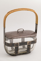Alpaca basket with glass insert