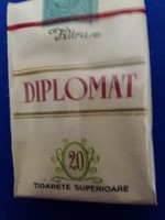 At one time, kgst ldiplomat Romanian cigarettes were available in Hungary, unopened according to the pictures