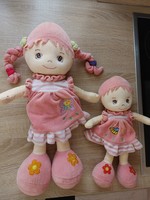 Cute plush mom and her little girl only in pairs