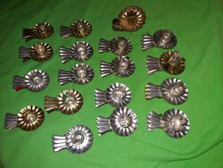 Antique sheet metal factory metal sheet Christmas tree ornament clip candle holders 18 pcs in one as shown in the pictures