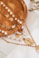- HUF 1,000.- Very nice necklace set consisting of three gold-colored necklaces
