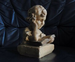Olvasó lány antik mellszobor
