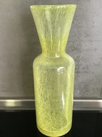 Karcagi fátyolüveg váza citromsárga színben, 24 cm