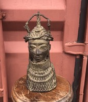 Antique African heavy metal statue or mask 33 cm high