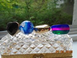 4 vintage rings from the 70s-80s