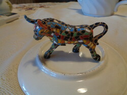 Bull decorated with Spanish mosaic porcelain, in Gaudi style, 10 x 6 cm