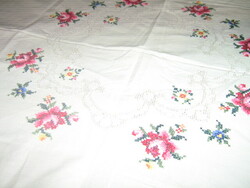 Beautiful Toledo rose tablecloth embroidered with small cross stitches