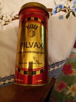 Pilvax cigar box with a couple of original cigars