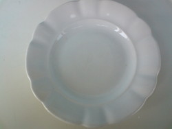 Régi fehér Zsolnay porcelán kis tányér