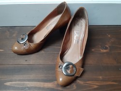 Beautiful honey brown vintage women's shoes with large buckles, size 36