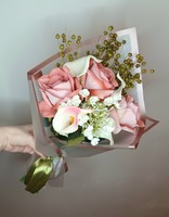 Eternal bouquet of silk roses, calla lilies and star flowers