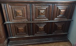 Inlaid chest of drawers/cabinet with large drawers