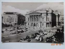 Régi képeslap: Blaha Lujza tér a Nemzeti Színházzal (1961)