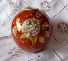 Wallendorf váza kézzel festett