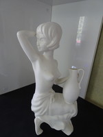 Gyönyörű hibátlan Goebel vízhordó lány porcelán akt szobor.