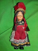 Antique very beautiful Spanish / Mexican folk costume blinking doll 12 cm as shown in the pictures