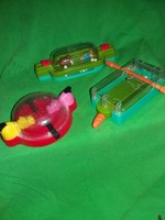 Retro plastic dexterity soccer and ball catching hugo fake toys 3 in one as shown in the pictures